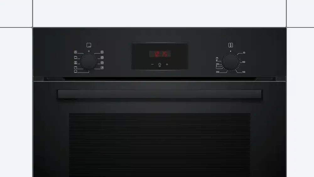 Фурна за вграждане Bosch HBF134EB2 – модерно готвене с равномерни резултати и лесна поддръжка - Image 2